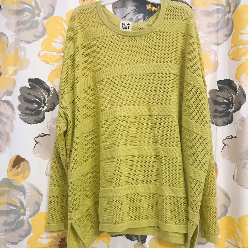Planet Sweater/Coverup / Size L